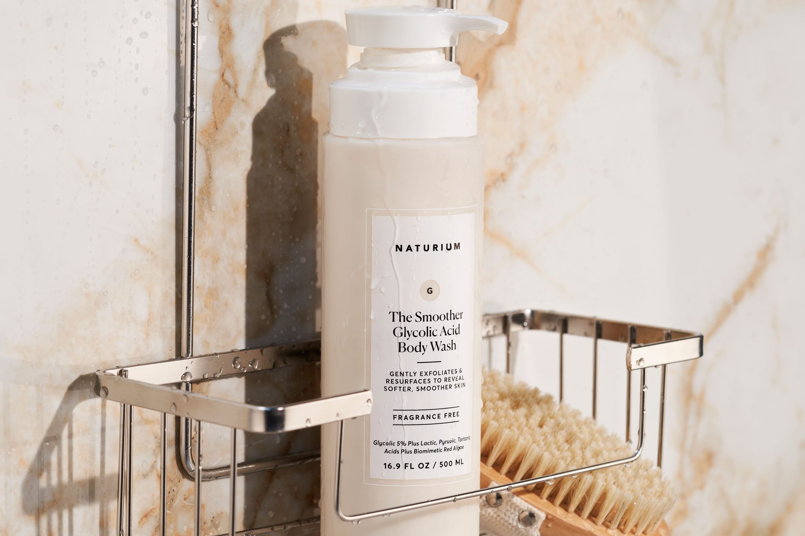 naturium-glycolic-body-wash-review-space-nk